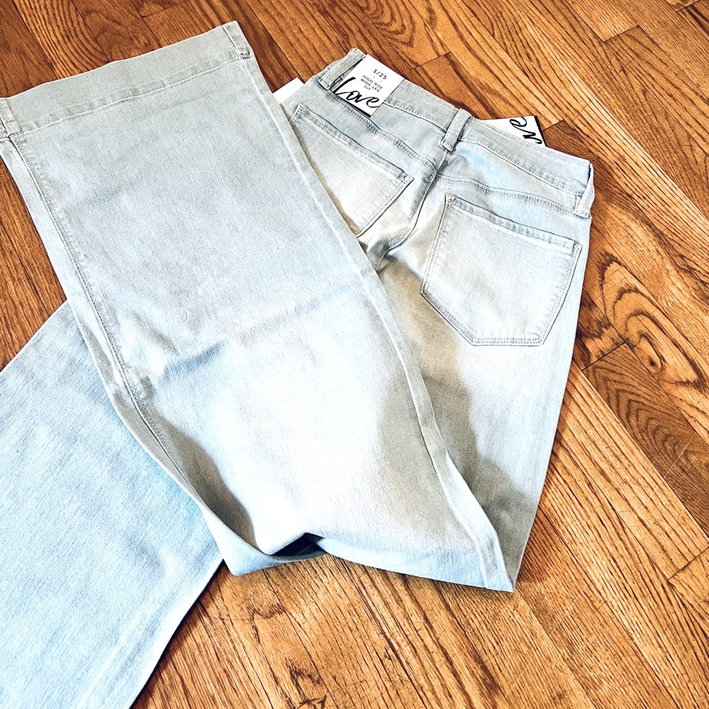 #50 Boho Wide Leg 5 Pocket Best Fitting Jeans - Picture 5 of 6
